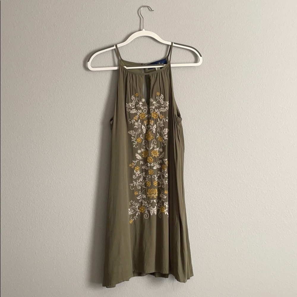 Never been worn women’s dress